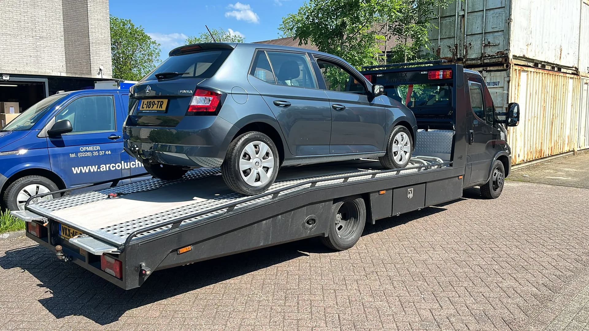 Wat kost autotransport? Tarieven en kosten in 2026