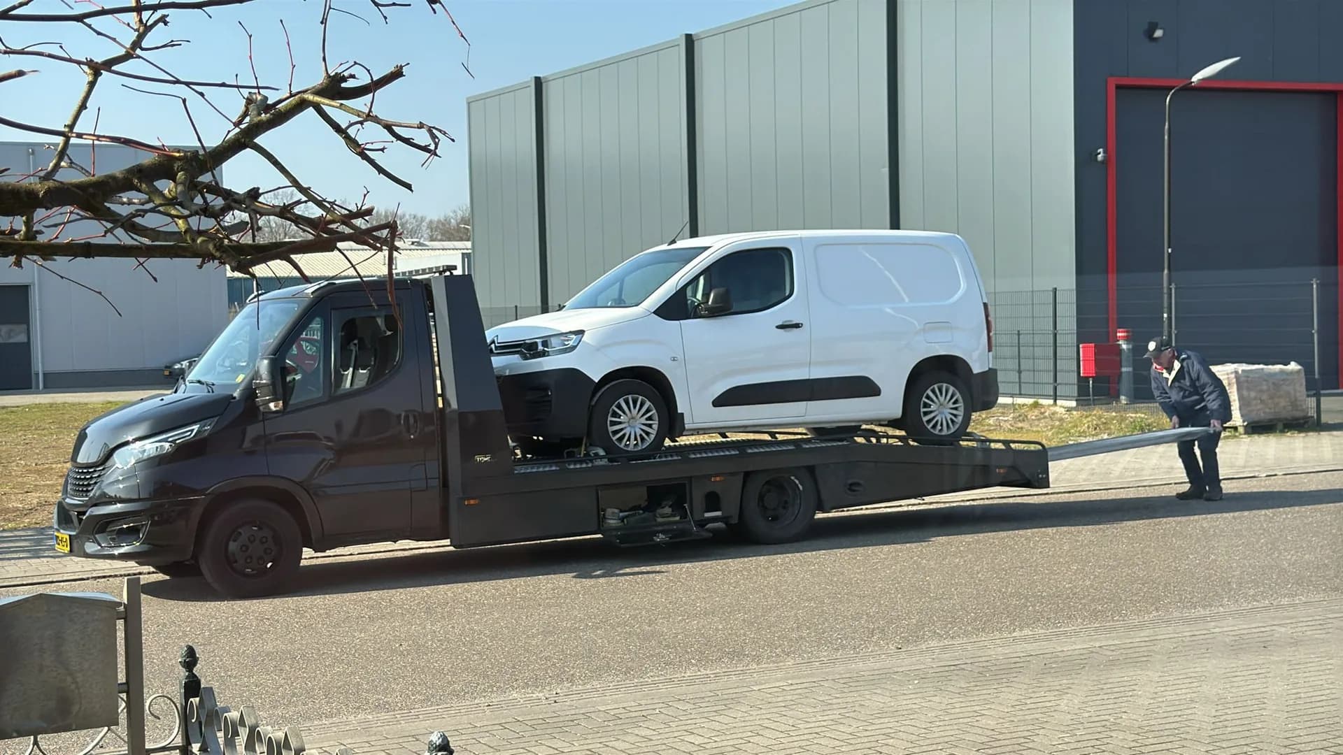 Autotransport onderweg in Frankrijk